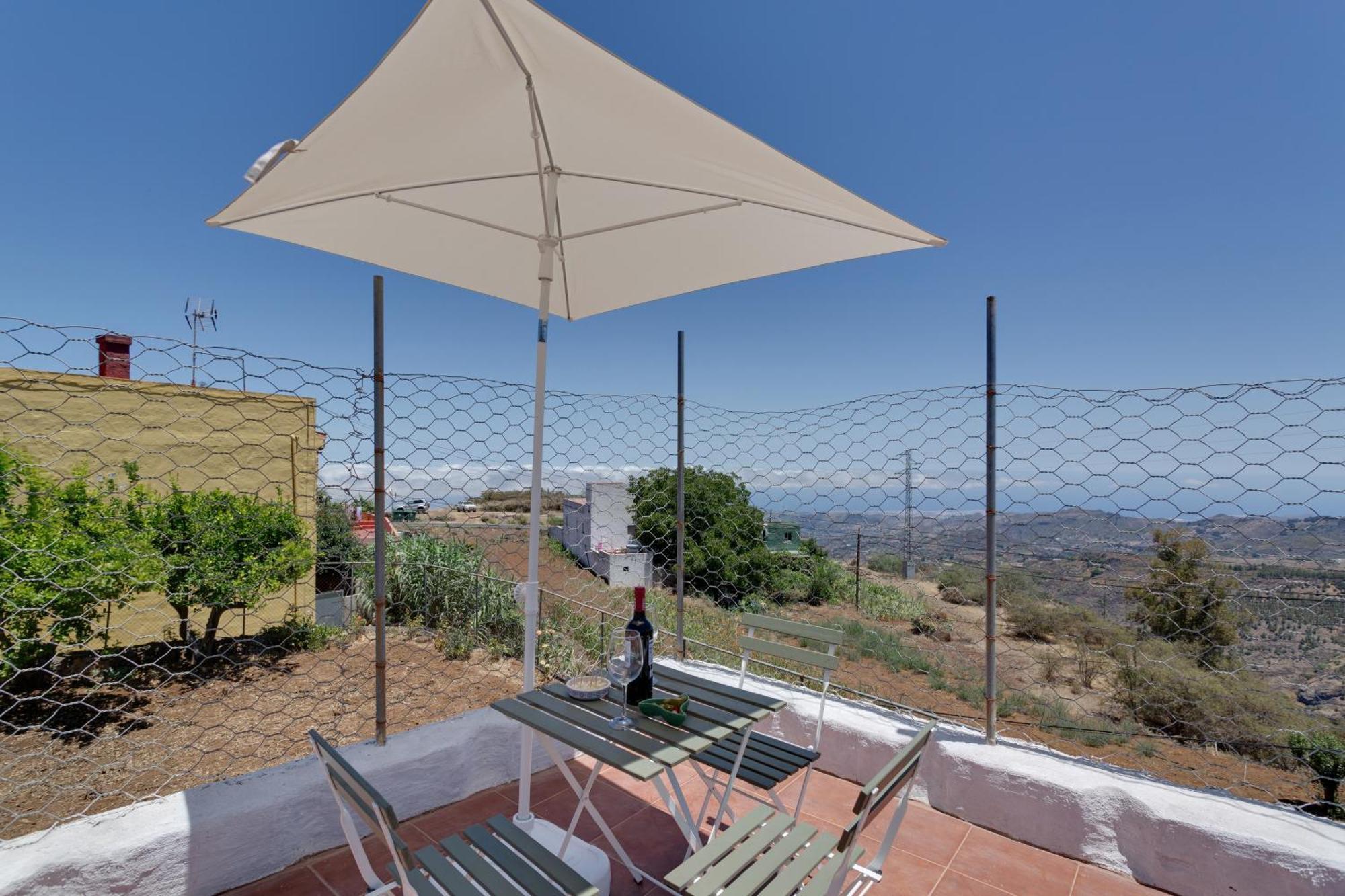 Balcon De Galaz Villa Vega de San Mateo Bagian luar foto